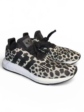 adidas Swift Run 1.0 Womens Leopard Print Running Shoes -Size 8.5